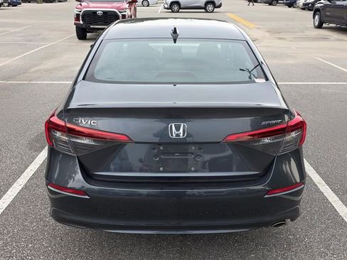 Used 2024 Honda Civic Sport image 3