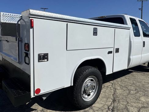 Used 2015 Ford F250 XL w/ Power Equipment Group image 2