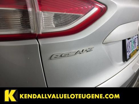 Used 2013 Ford Escape SE AWD/4WD image 10