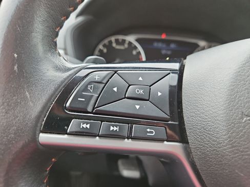 Used 2024 Nissan Altima 2.5 SR FWD image 24