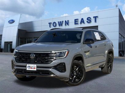 Used 2025 Volkswagen Atlas Cross Sport SEL R-Line