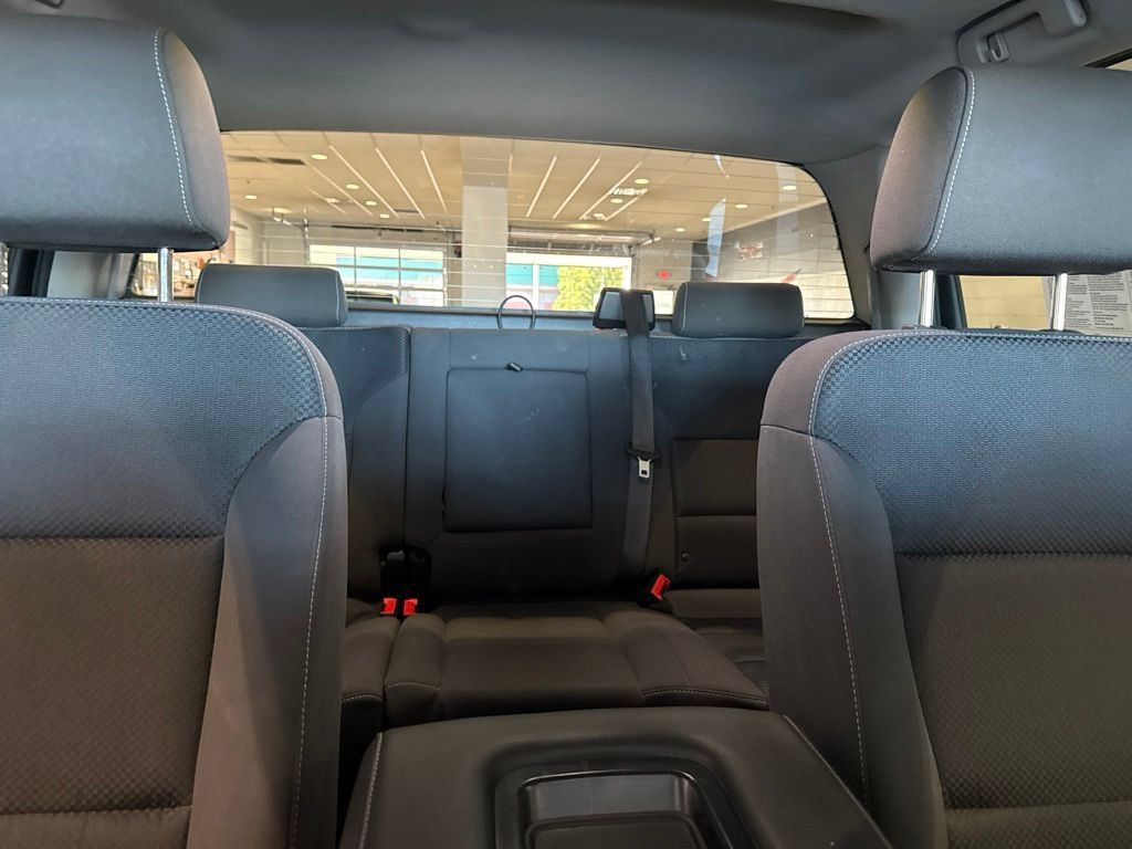 Used 2018 Chevrolet Silverado 1500 LT w/ All Star Edition AWD/4WD image 14