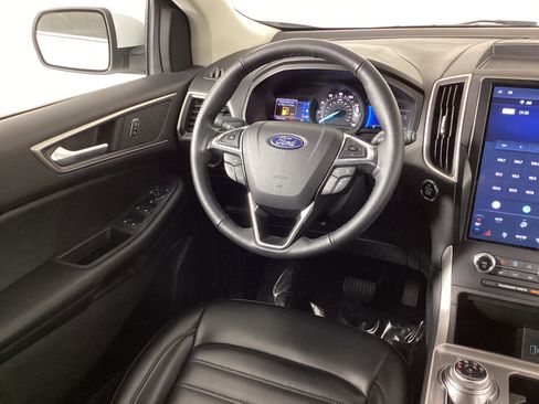 Used 2024 Ford Edge SEL image 14
