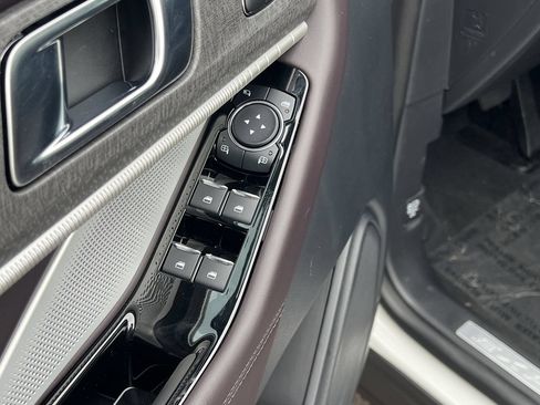 New 2026 Ford Explorer Platinum RWD image 16