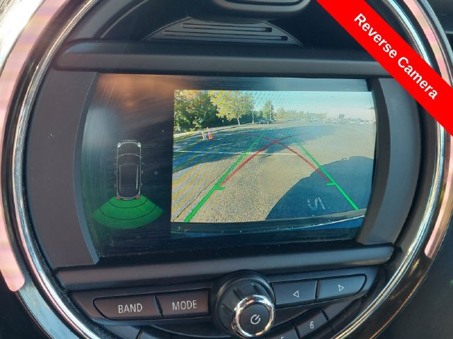 Used 2019 MINI Cooper 4-Door Hardtop FWD image 11