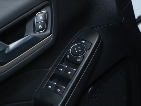 Used 2022 Ford Escape SEL image 16