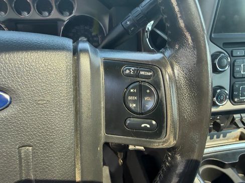 Used 2016 Ford F250 Lariat w/ Chrome Package AWD/4WD image 27