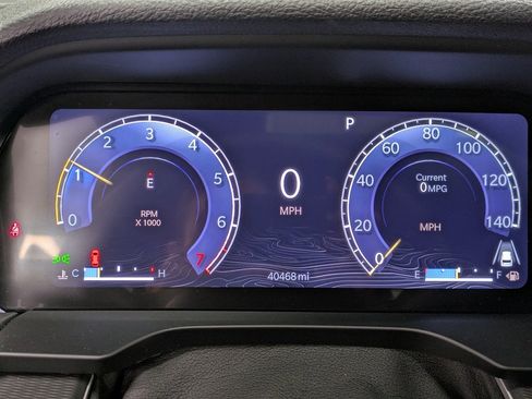 Used 2023 Jeep Grand Cherokee Altitude image 14