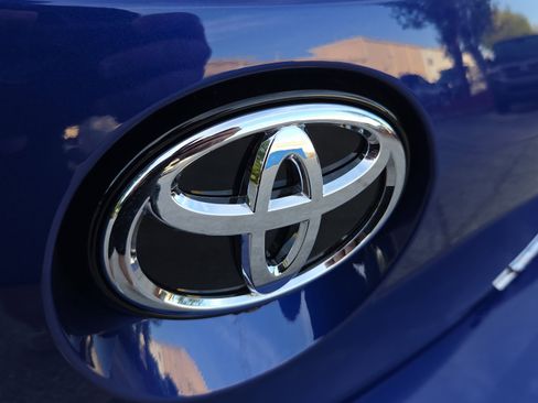 Used 2026 Toyota Corolla XSE image 31