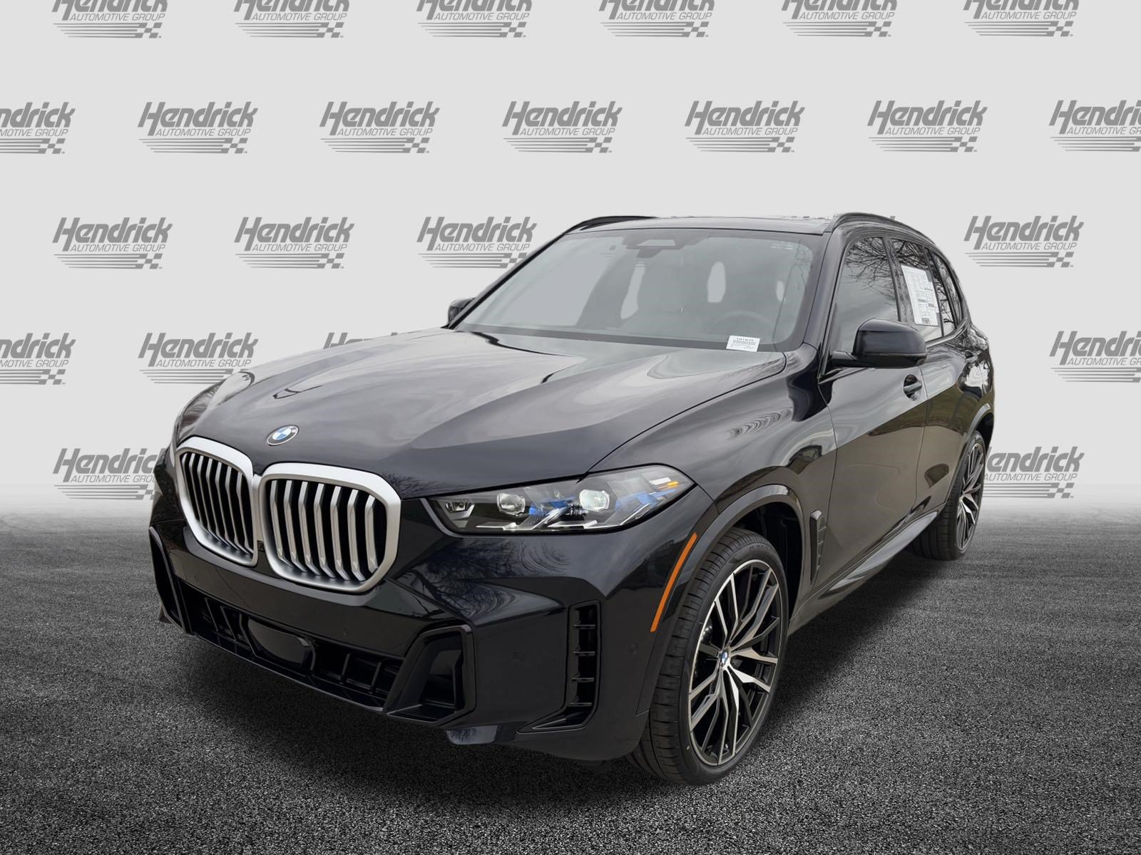 Certified 2026 BMW X5 xDrive40i w/ M Sport Package AWD/4WD image 5