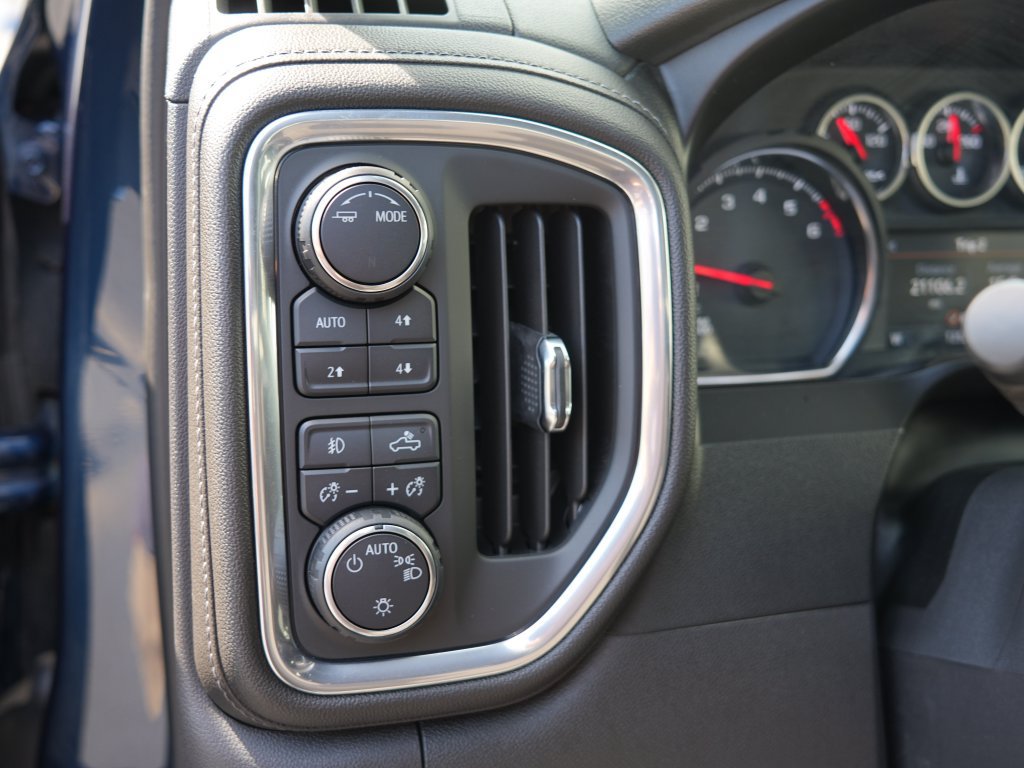 Certified 2020 Chevrolet Silverado 1500 RST AWD/4WD image 17
