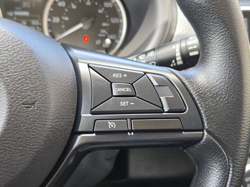 Used 2025 Nissan Kicks Play S FWD image 19