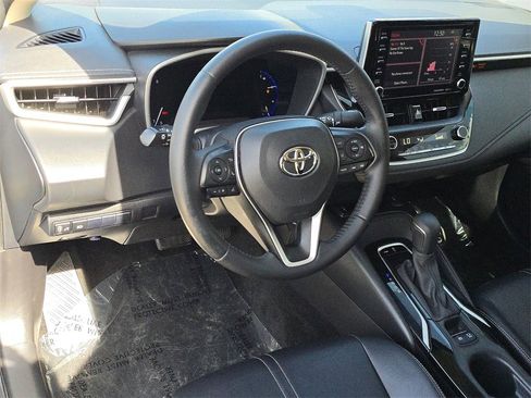 Used 2020 Toyota Corolla XLE w/ Carpet Mat Package (TMS) image 19