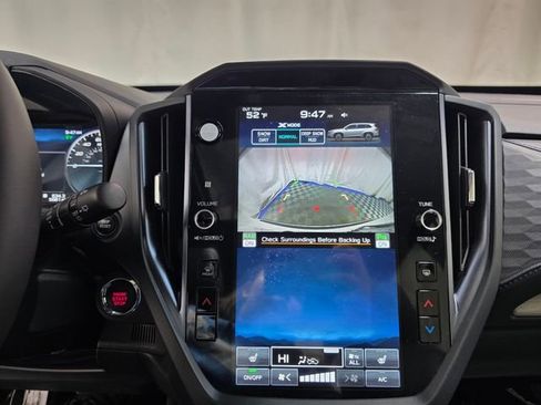 Certified 2025 Subaru Forester Limited w/ Popular Package image 20