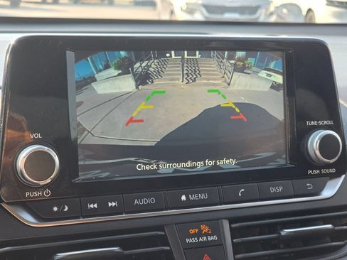 Used 2022 Nissan Altima 2.5 S w/ Driver Assist Package FWD image 13