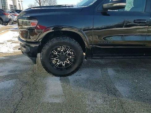 Used 2020 RAM 1500 Limited w/ Black Appearance Package image 14