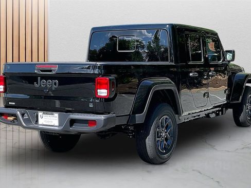 New 2026 Jeep Gladiator Sport AWD/4WD image 9