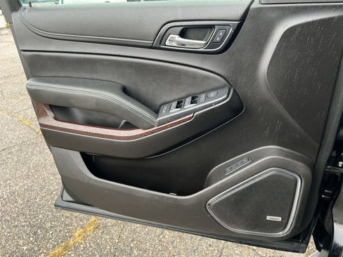 Used 2019 GMC Yukon XL SLT image 28