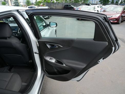Used 2018 Chevrolet Malibu LS FWD image 34