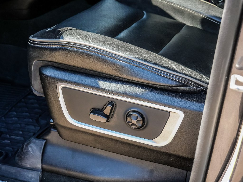 Used 2021 RAM 1500 Laramie RWD image 27