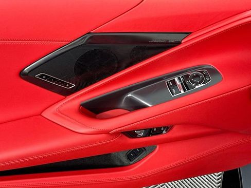 Used 2025 Chevrolet Corvette Stingray Premium Cpe w/ Z51 Performance Package RWD image 26