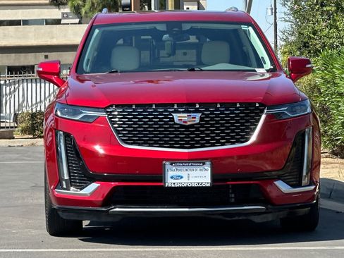 Used 2021 Cadillac XT6 Premium Luxury image 10