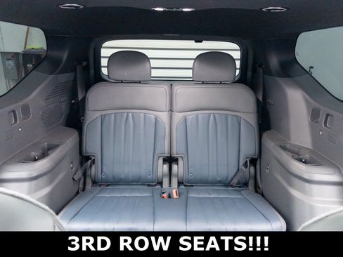 Used 2024 Kia EV9 GT-Line image 10