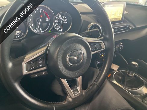 Used 2017 MAZDA MX-5 Miata RF Grand Touring RWD image 21