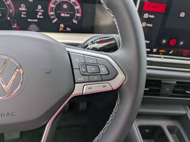 New 2026 Volkswagen Tiguan SE FWD image 26