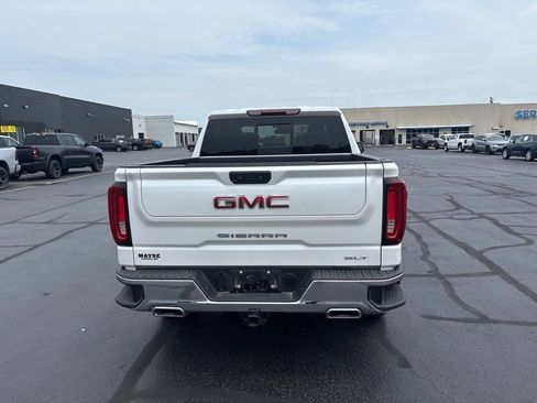 Used 2023 GMC Sierra 1500 SLT w/ SLT Premium Package AWD/4WD image 10