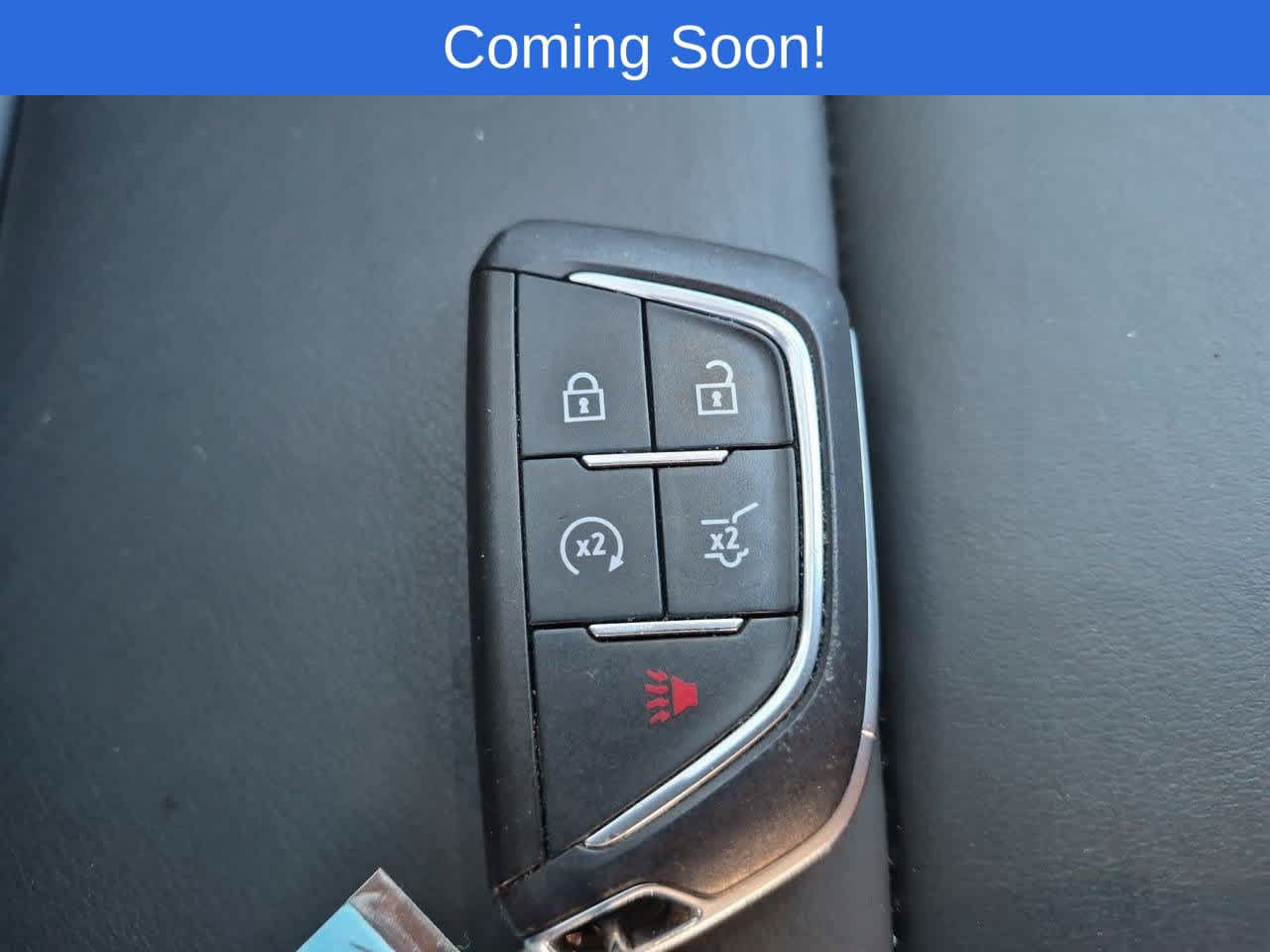 Used 2025 Cadillac XT4 Premium Luxury FWD image 36