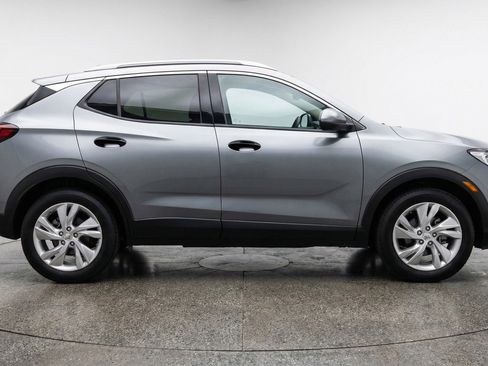 Used 2025 Buick Encore GX Preferred image 11