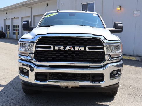 Used 2024 RAM 2500 Big Horn w/ Off Road Package AWD/4WD image 2