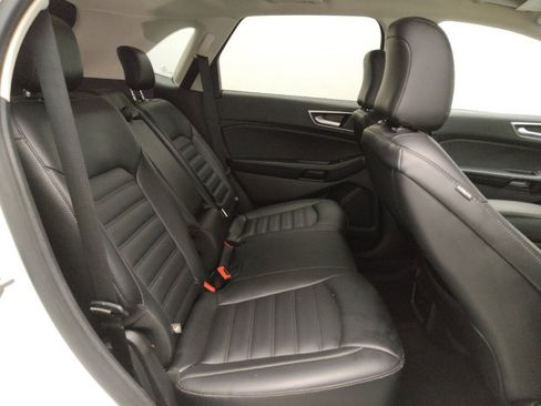 Used 2024 Ford Edge SEL image 19