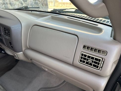 Used 2005 Ford Excursion Limited image 51