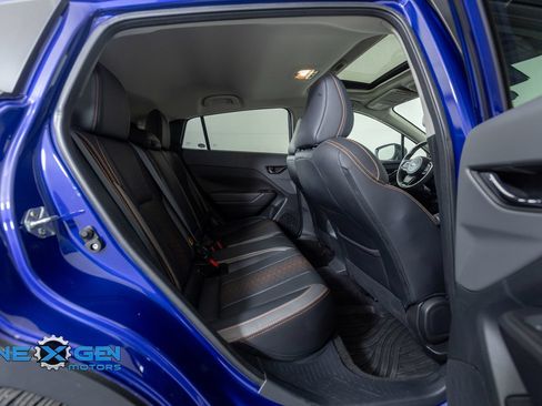 Used 2024 Subaru Crosstrek 2.5i Limited AWD/4WD image 35