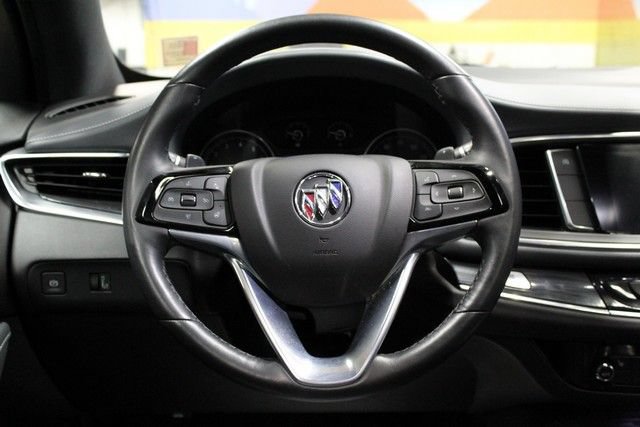 Used 2023 Buick Enclave Essence w/ Experience Buick Package FWD image 21