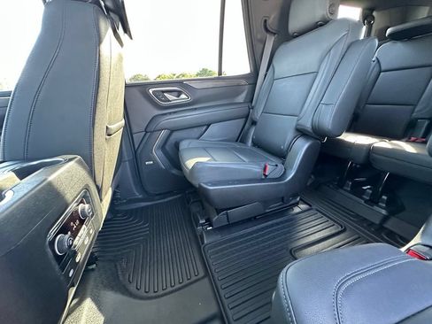 Used 2024 Chevrolet Tahoe Z71 AWD/4WD image 31