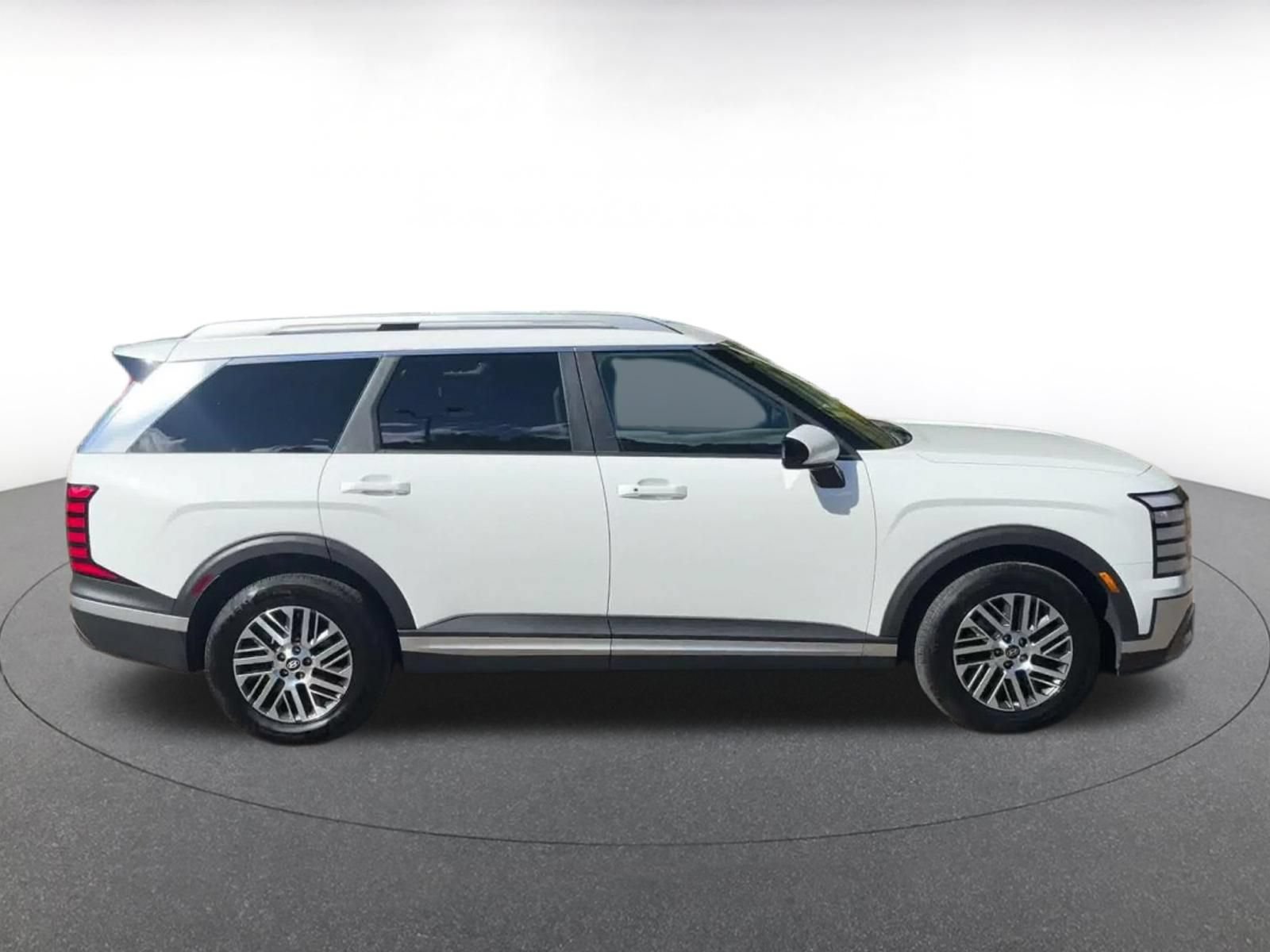 Used 2026 Hyundai Palisade SEL AWD/4WD image 15