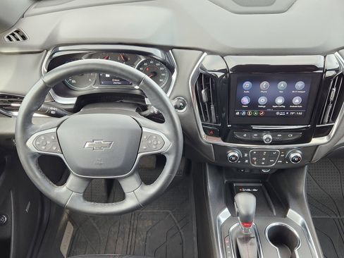 Used 2023 Chevrolet Traverse RS w/ LPO, Floor Liner Package image 31