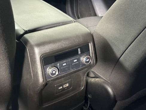 Used 2020 GMC Acadia SLE AWD/4WD image 28