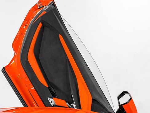 Used 2024 Lamborghini Revuelto AWD/4WD image 9