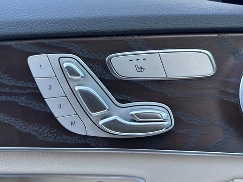 Used 2021 Mercedes-Benz C 300 Sedan image 13