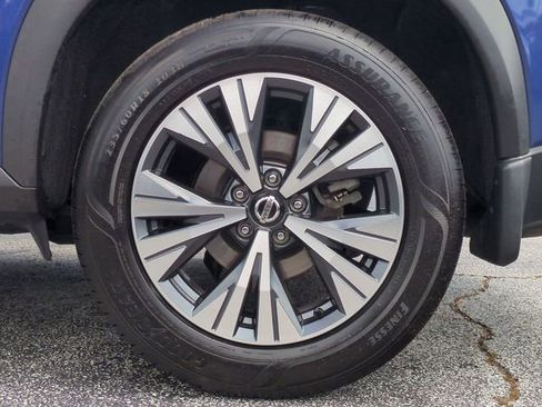 Used 2021 Nissan Rogue SV image 30