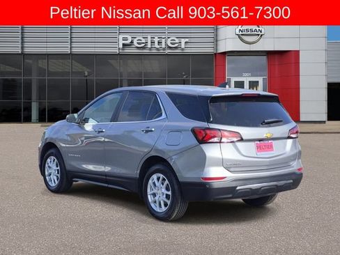 Used 2024 Chevrolet Equinox LT AWD/4WD image 4
