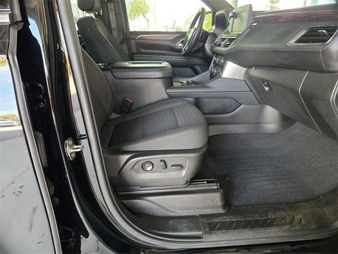 Certified 2024 Chevrolet Suburban LS w/ Driver Alert Package image 29