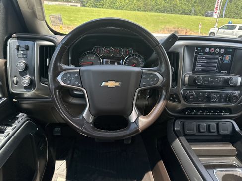 Used 2019 Chevrolet Silverado 2500 LTZ w/ Duramax Plus Package AWD/4WD image 23