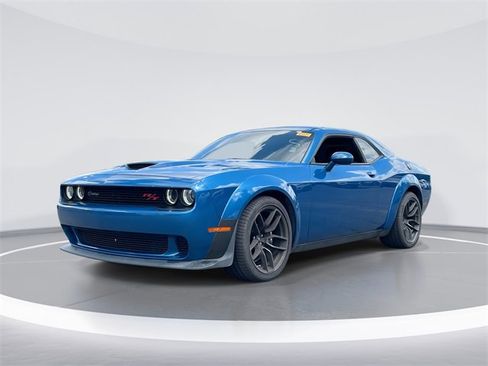 Used 2022 Dodge Challenger R/T Scat Pack image 1