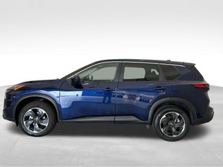 Used 2024 Nissan Rogue SV FWD video 2