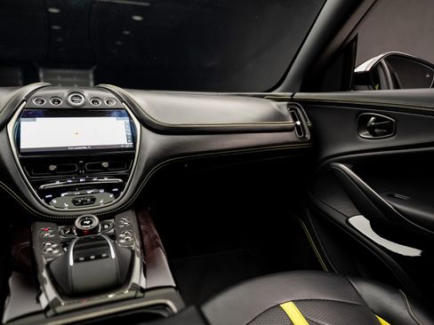 Used 2023 Aston Martin DBX 707 image 41